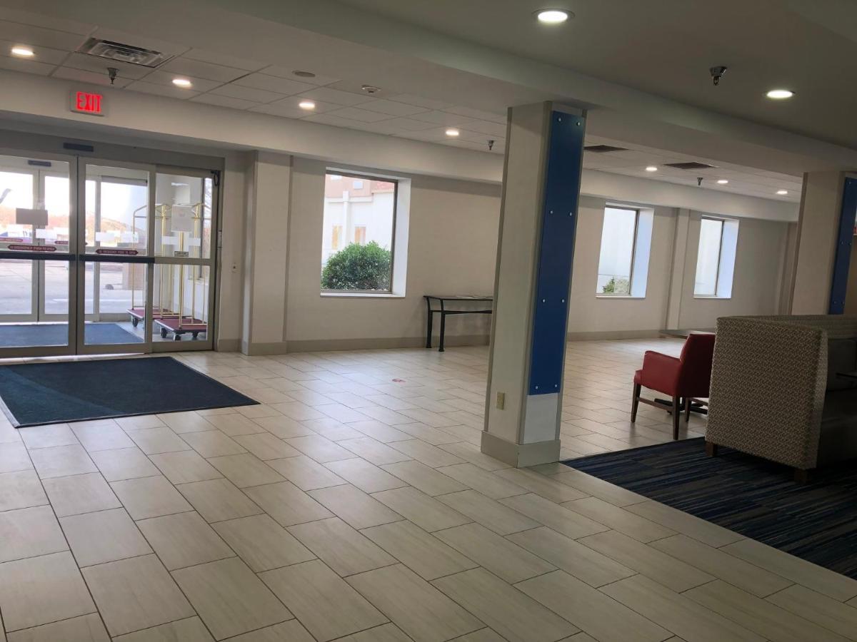 Holiday Inn Express And Suites Pittsburgh West Mifflin By Ihg Esterno foto